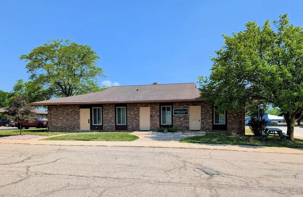 1134 S Linden Road Flint Charter Township MI 48532