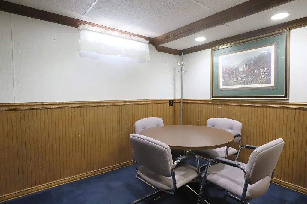 1134 S Linden Road Flint Charter Township MI 48532