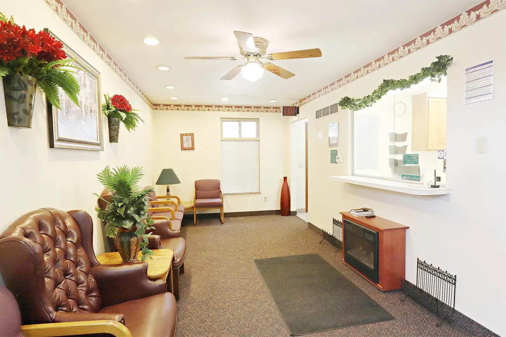 1134 S Linden Road Flint Charter Township MI 48532
