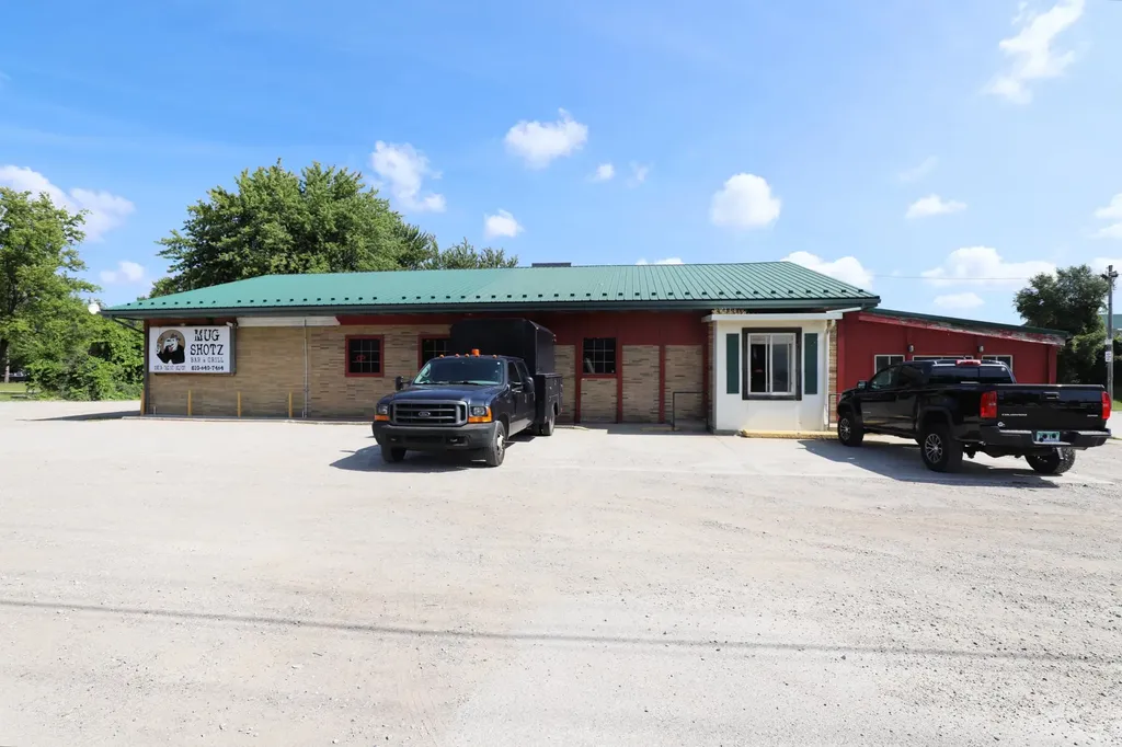 13508 N Saginaw Road Vienna Charter Township MI 48420