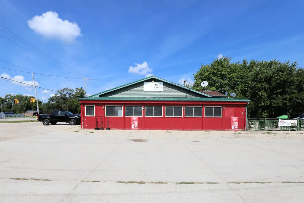 13508 N Saginaw Road Vienna Charter Township MI 48420