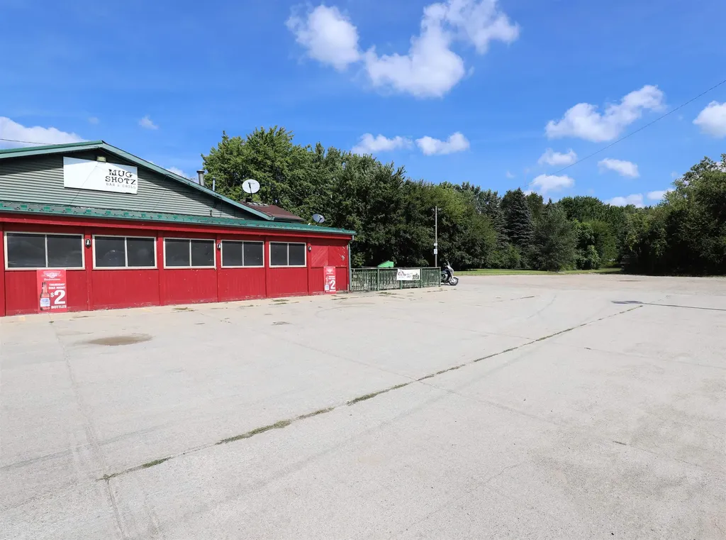 13508 N Saginaw Road Vienna Charter Township MI 48420