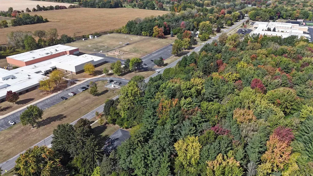 N Fourth Street Chesaning Village MI 48616