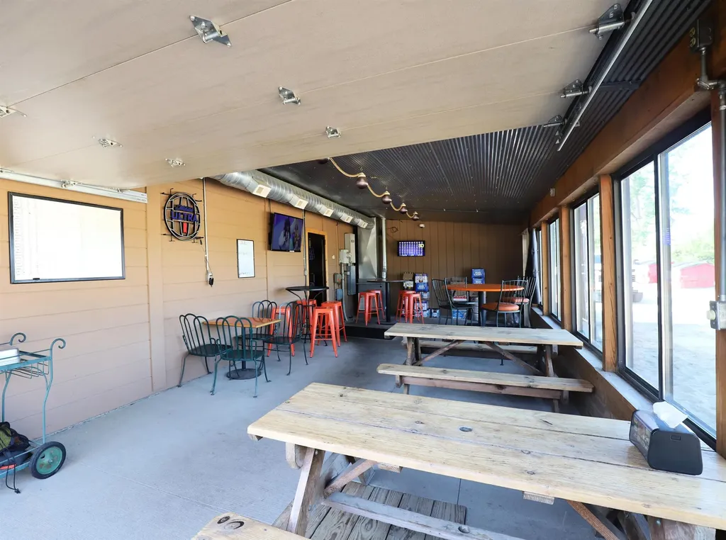 15952 Oakley Road Brady Township MI 48616