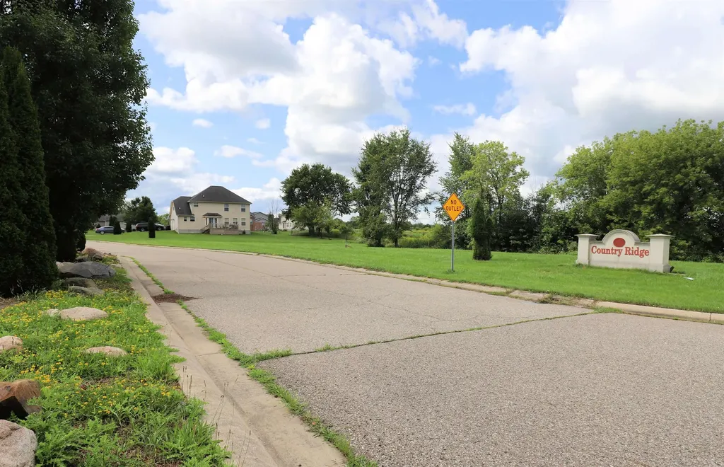 Country Ridge Trail Flint Charter Township MI 48532