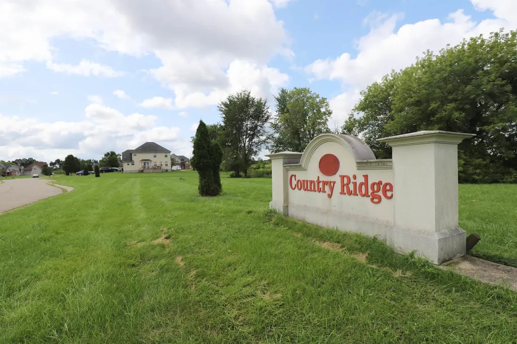 Country Ridge Trail Flint Charter Township MI 48532
