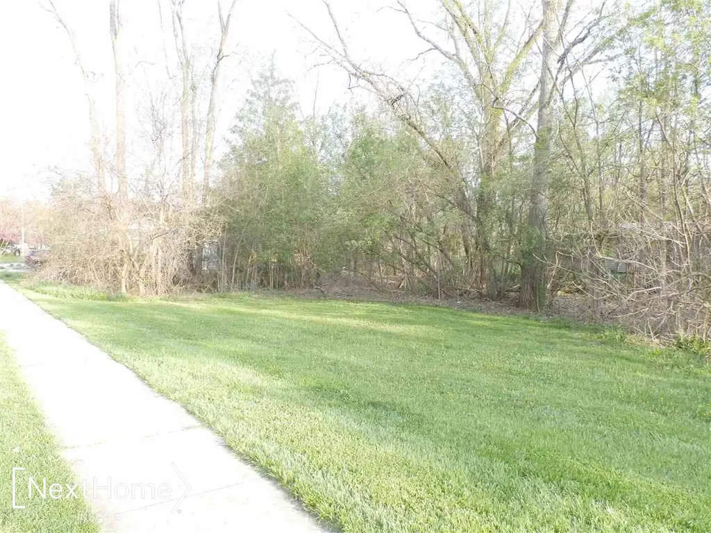 942 Division Street Owosso City MI 48867