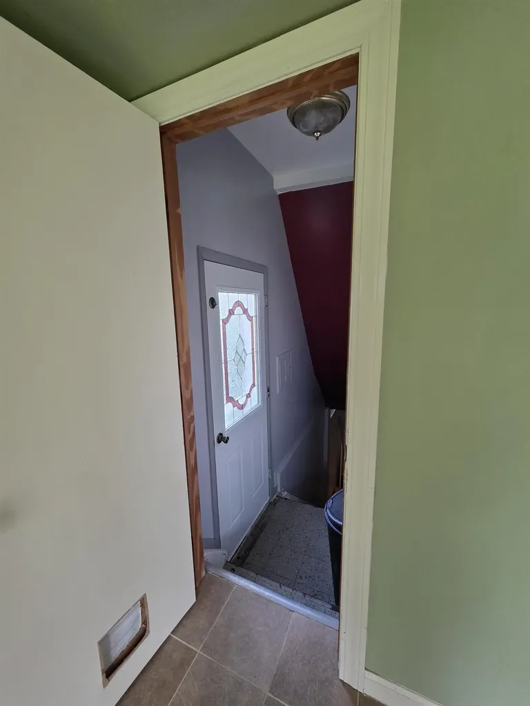 31764 Brown Street Garden City City MI 48135