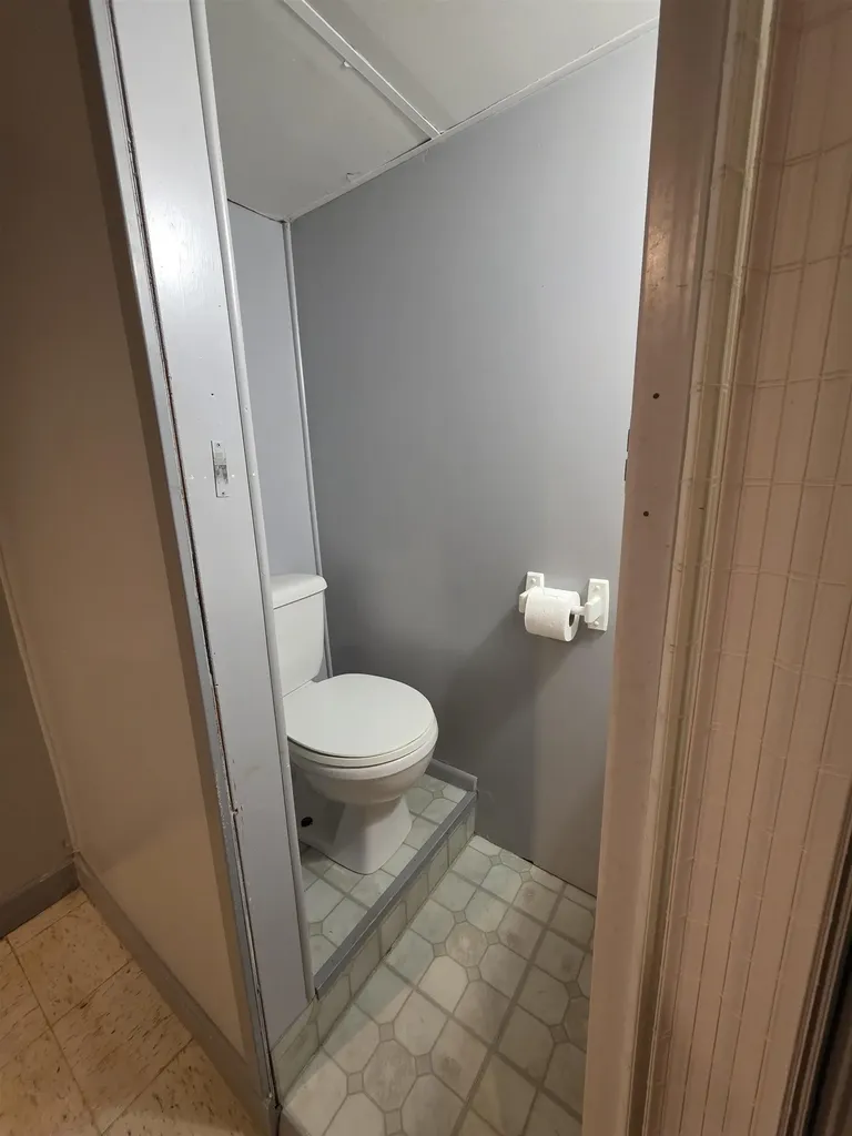 31764 Brown Street Garden City City MI 48135