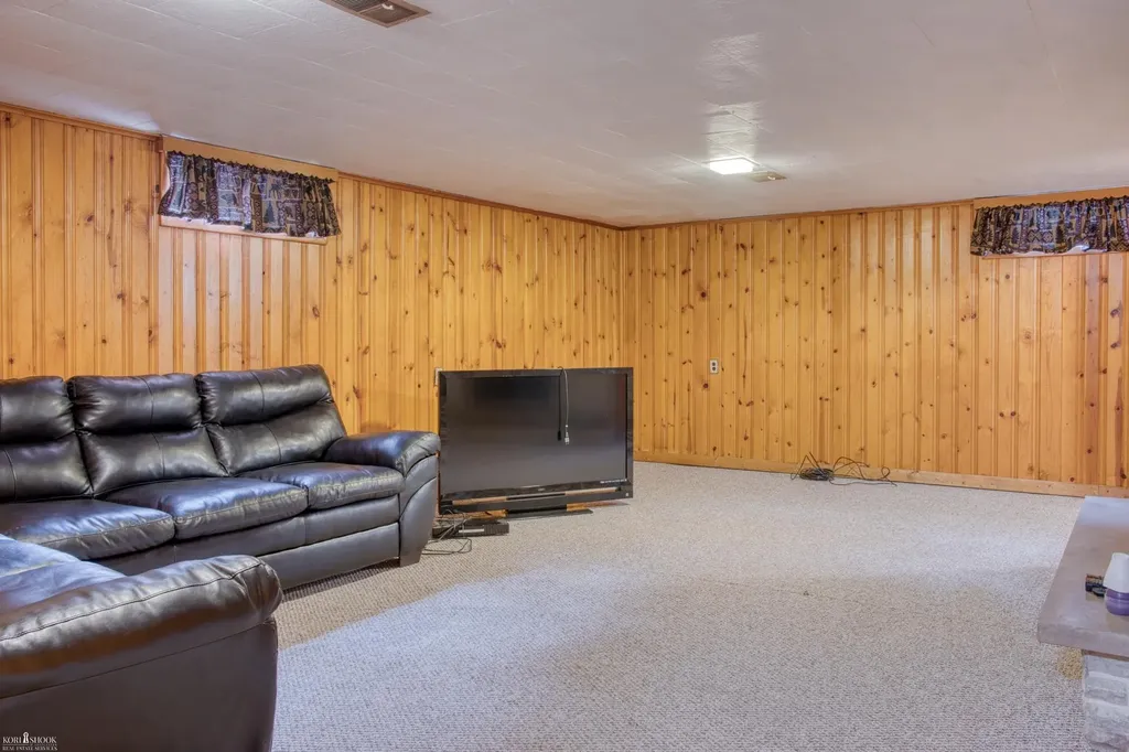 6121 E M 71 Highway Vernon Township MI 48817