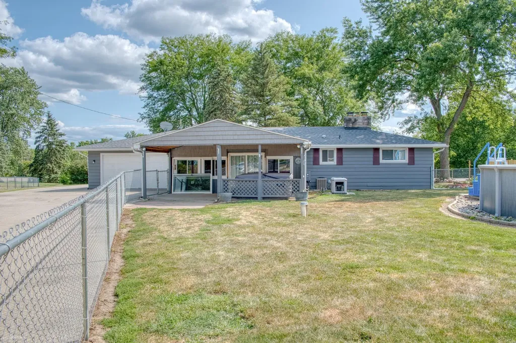 6121 E M 71 Highway Vernon Township MI 48817