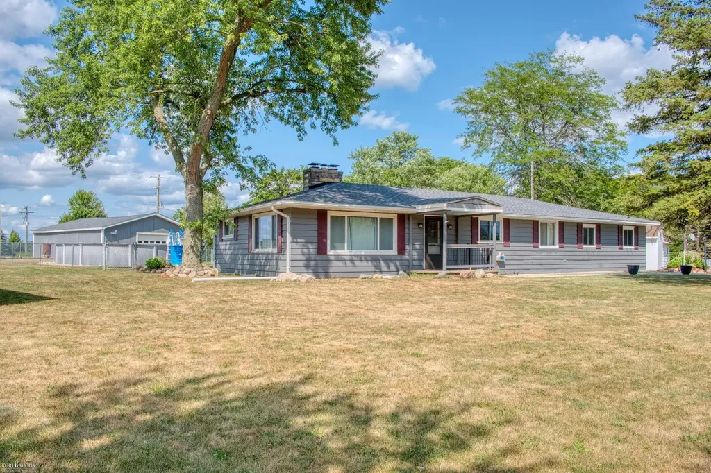 6121 E M 71 Highway Vernon Township MI 48817