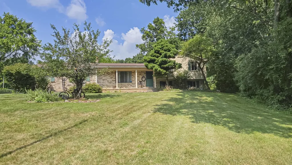 9501 Fish Lake Road Rose Township MI 48442