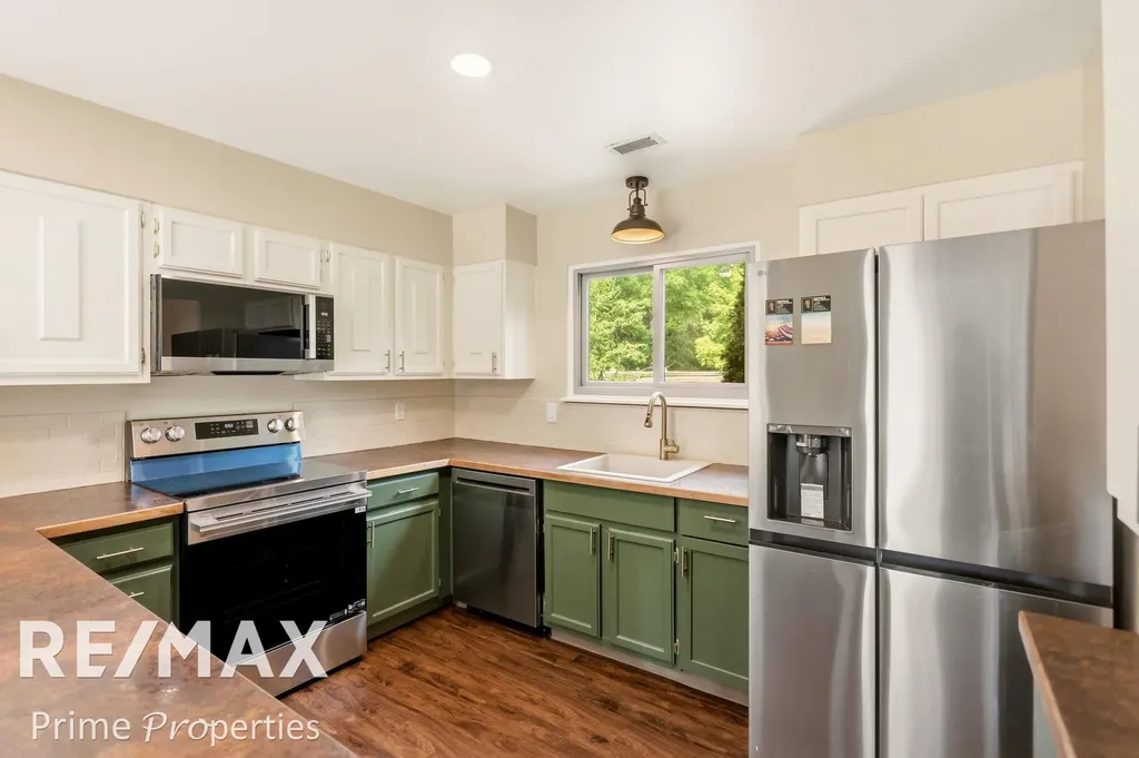 2383 Muirhead Drive Frankenlust Township MI 48706