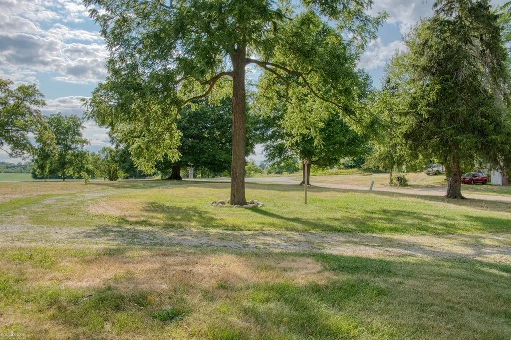 4802 & 4802 1/2 Mill Road Shiawassee Township MI 48414