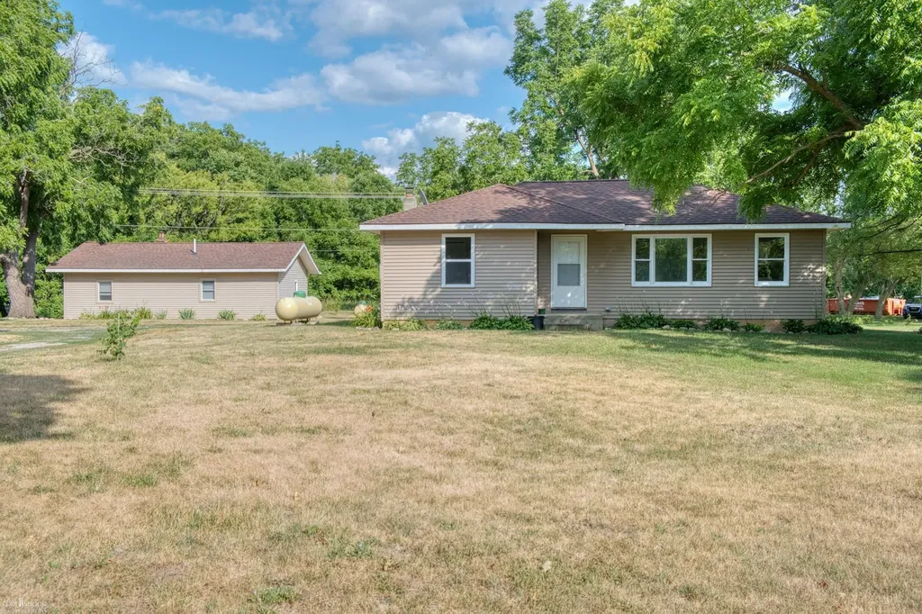 4802 Mill Road Shiawassee Township MI 48414