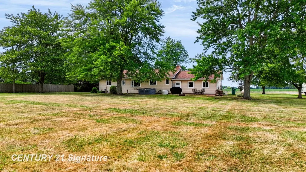 455 S Vernon Road Venice Township MI 48817