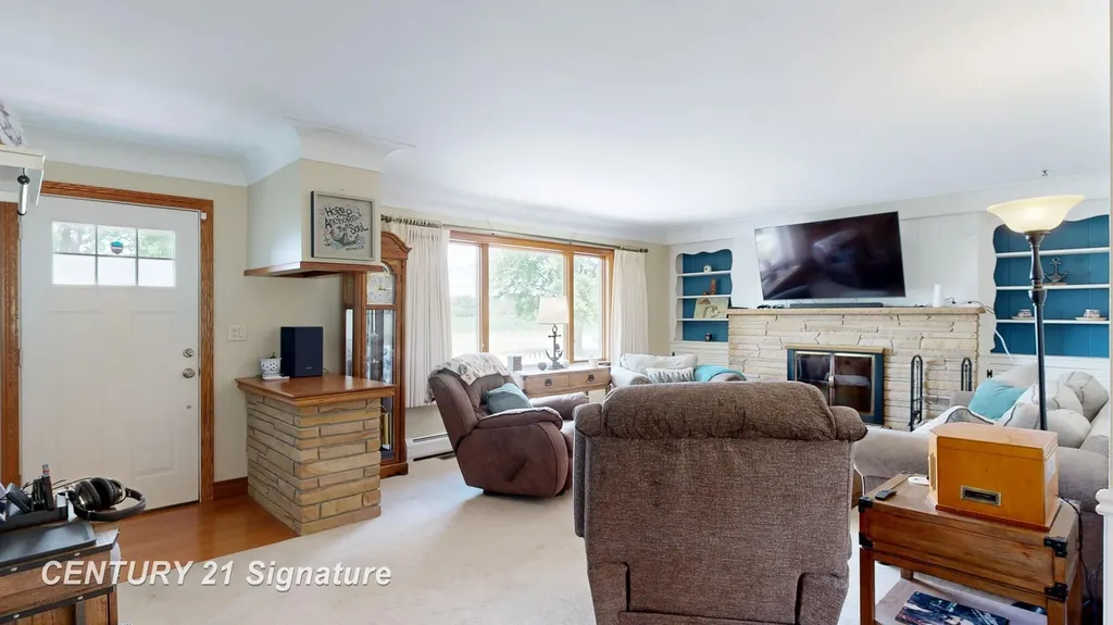 455 S Vernon Road Venice Township MI 48817