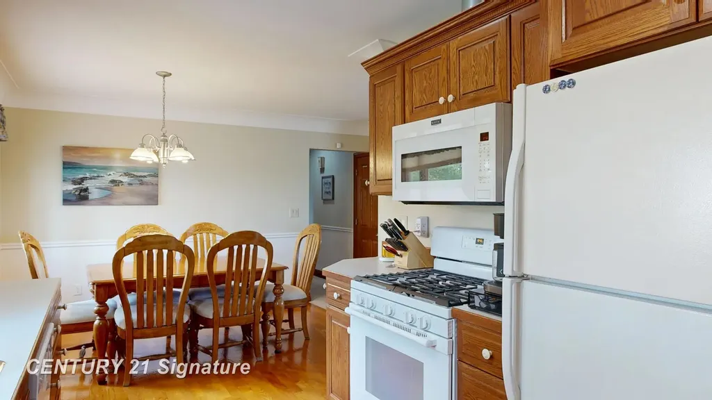 455 S Vernon Road Venice Township MI 48817