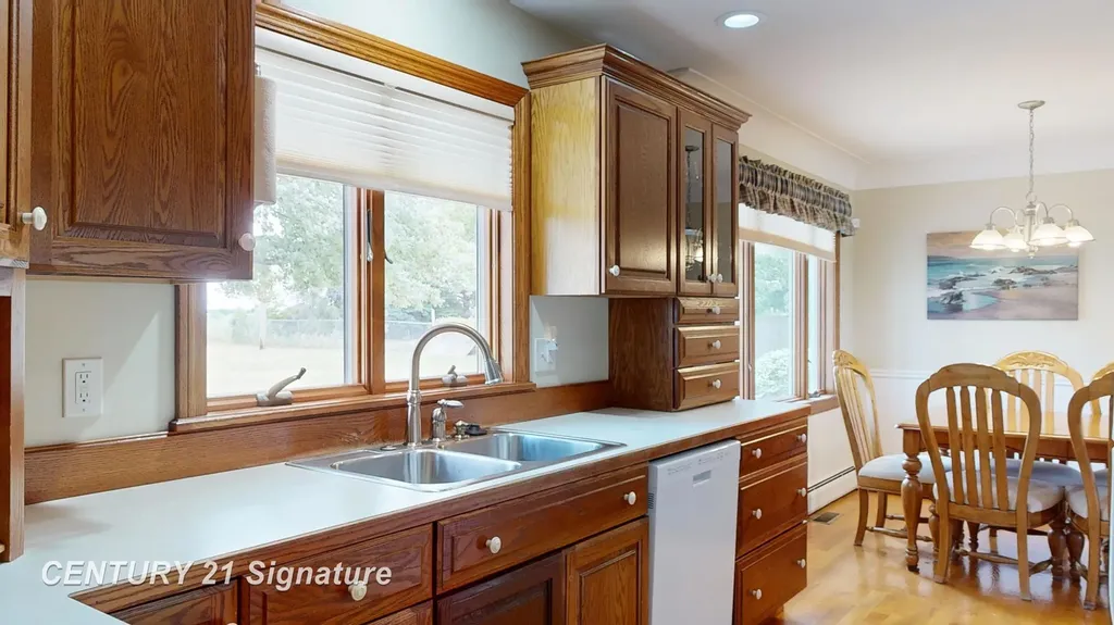 455 S Vernon Road Venice Township MI 48817