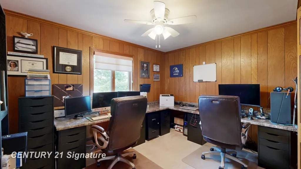 455 S Vernon Road Venice Township MI 48817