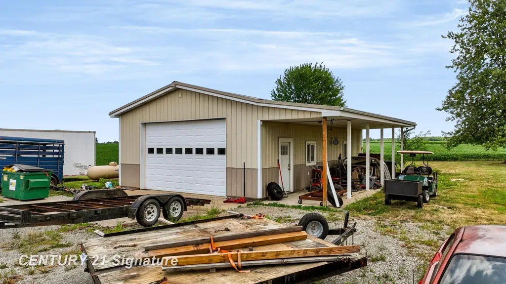 455 S Vernon Road Venice Township MI 48817
