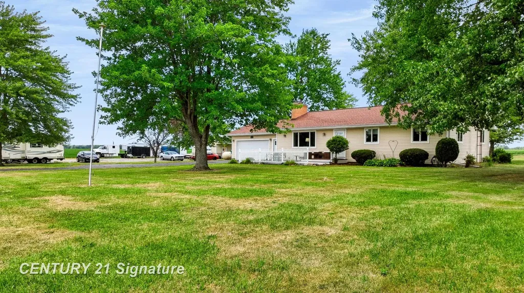 455 S Vernon Road Venice Township MI 48817