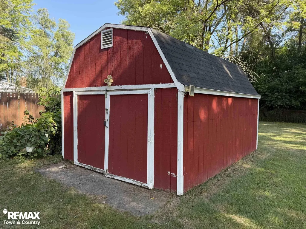 6508 Chicago Road Flushing Charter Township MI 48433