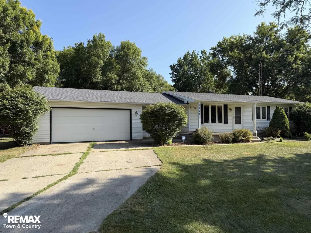 6508 Chicago Road Flushing Charter Township MI 48433
