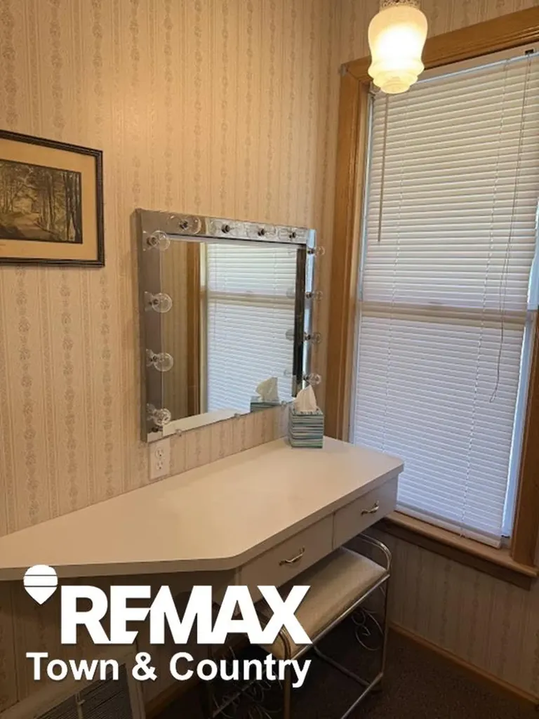 12267 N Saginaw Road Vienna Charter Township MI 48420