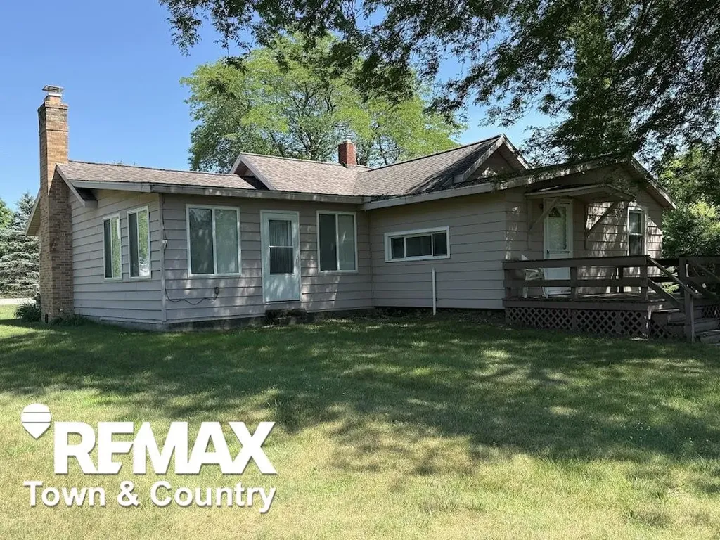 12267 N Saginaw Road Vienna Charter Township MI 48420