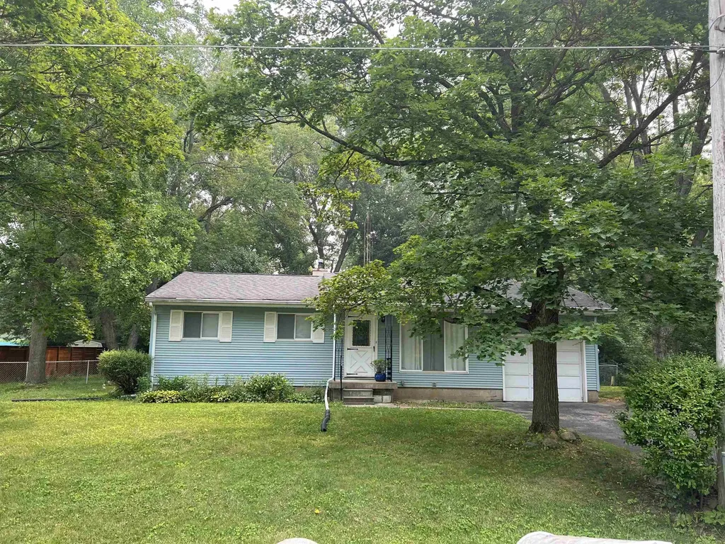 9222 Maplewood Street Thetford Township MI 48420