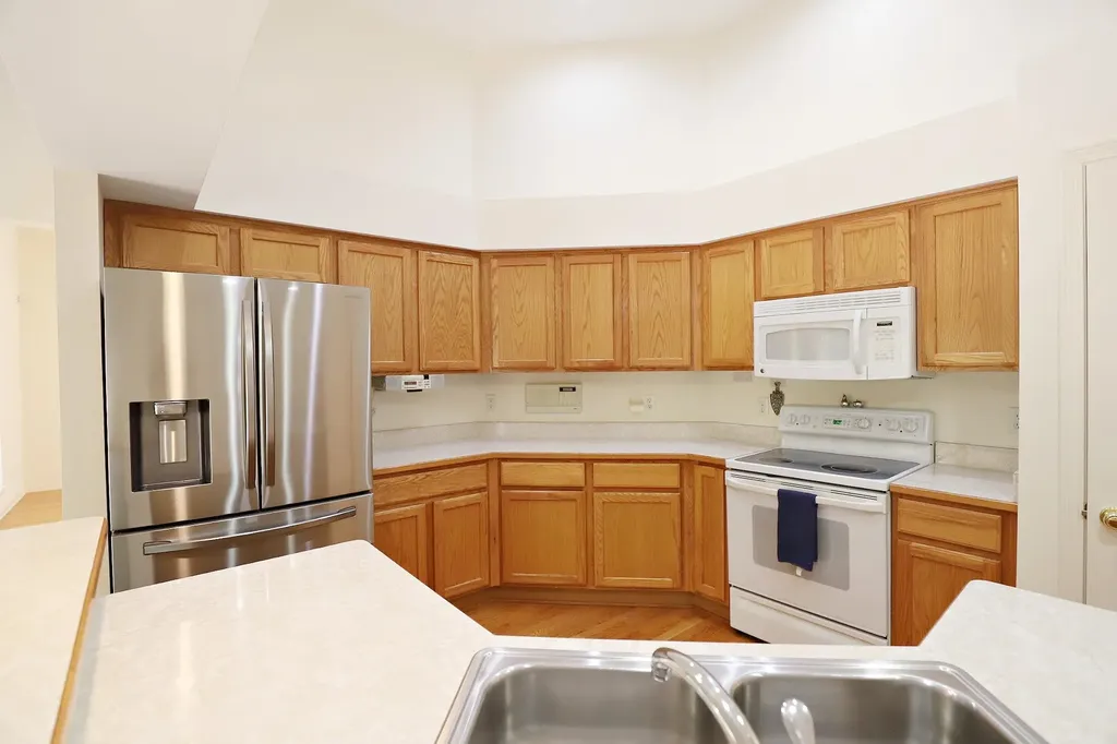 5273 Sequoia Court Burton City MI 48439