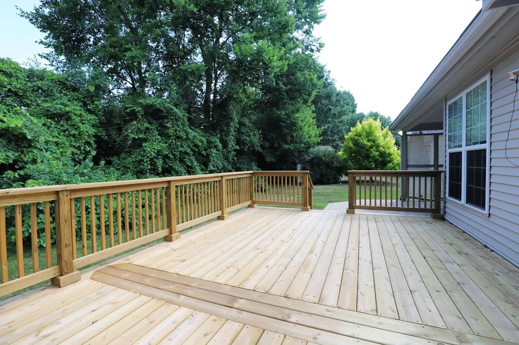 5273 Sequoia Court Burton City MI 48439