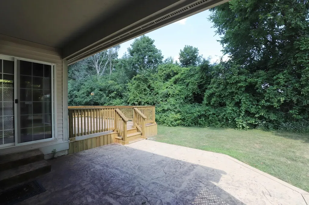 5273 Sequoia Court Burton City MI 48439