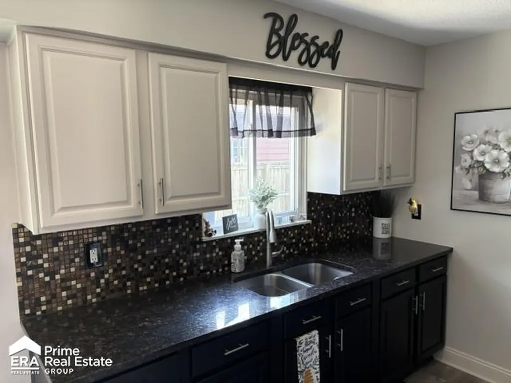 5521 Meadowcrest Drive Flint Charter Township MI 48532