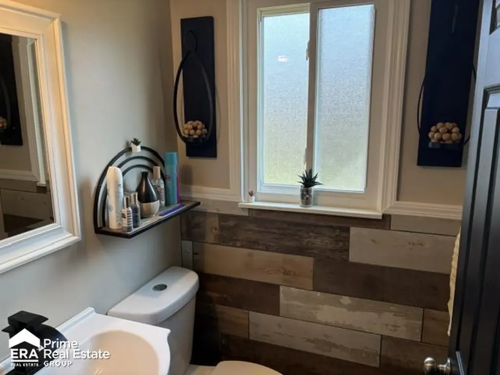 5521 Meadowcrest Drive Flint Charter Township MI 48532
