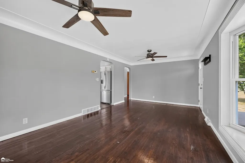 5286 Roberts Drive Genesee Charter Township MI 48506