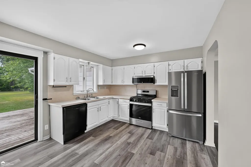 5286 Roberts Drive Genesee Charter Township MI 48506