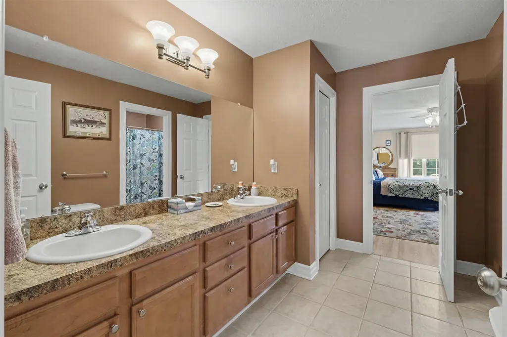 2101 Larkspur Lane Grand Blanc Charter Township MI 48439