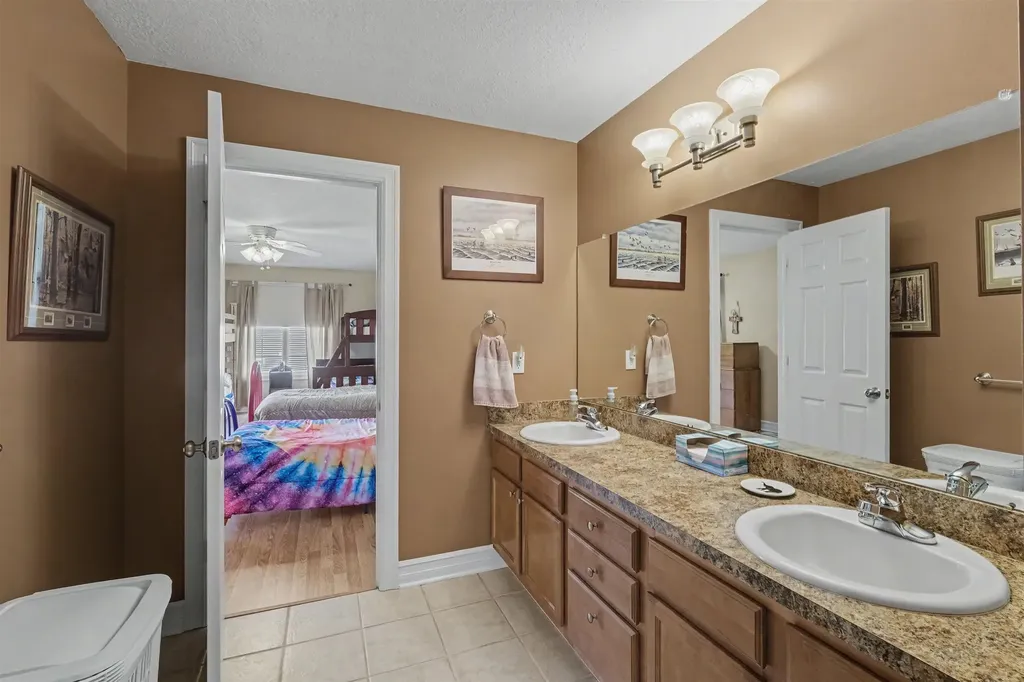 2101 Larkspur Lane Grand Blanc Charter Township MI 48439