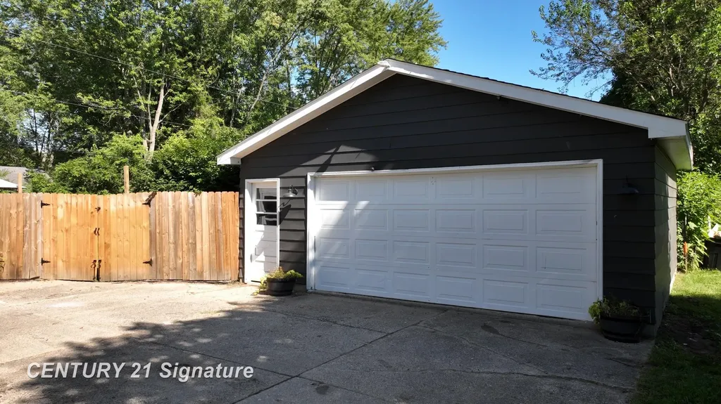 5196 W Wilson Road Vienna Charter Township MI 48420