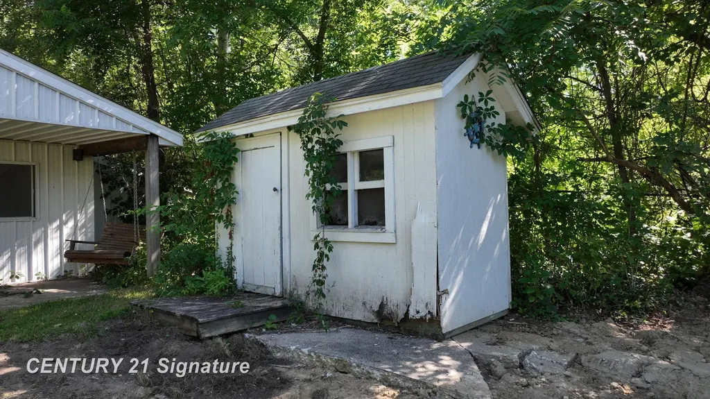 5196 W Wilson Road Vienna Charter Township MI 48420