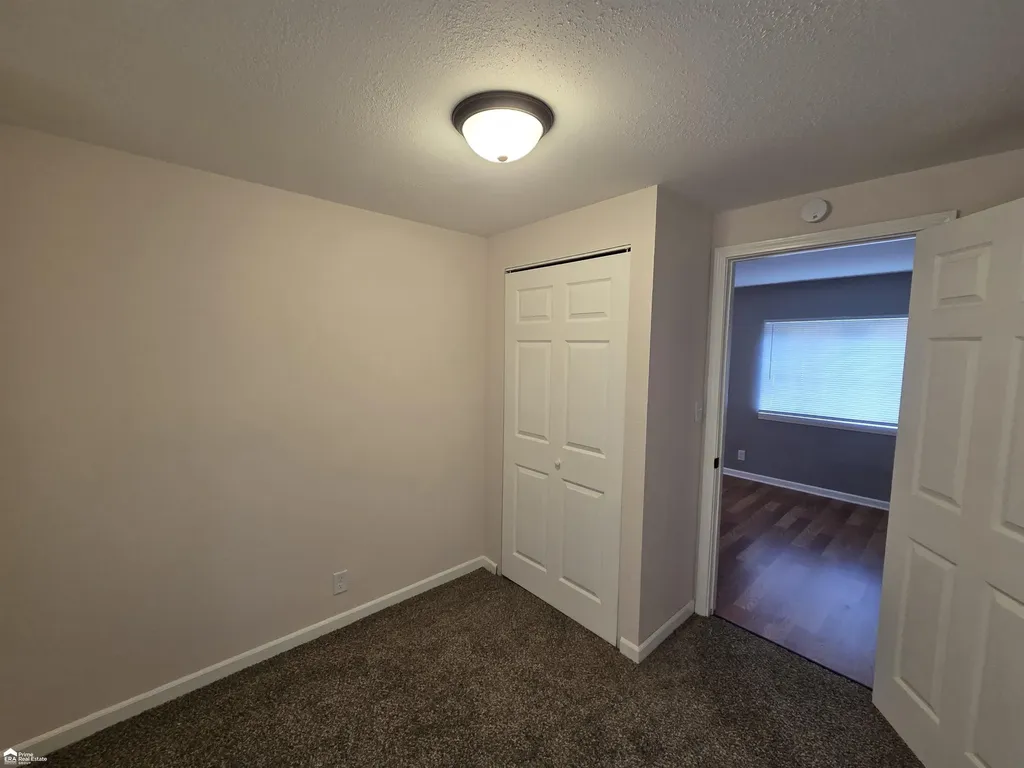2164 E Whittemore Avenue Burton City MI 48529