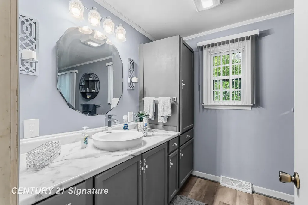 12340 N Clio Road Vienna Charter Township MI 48420