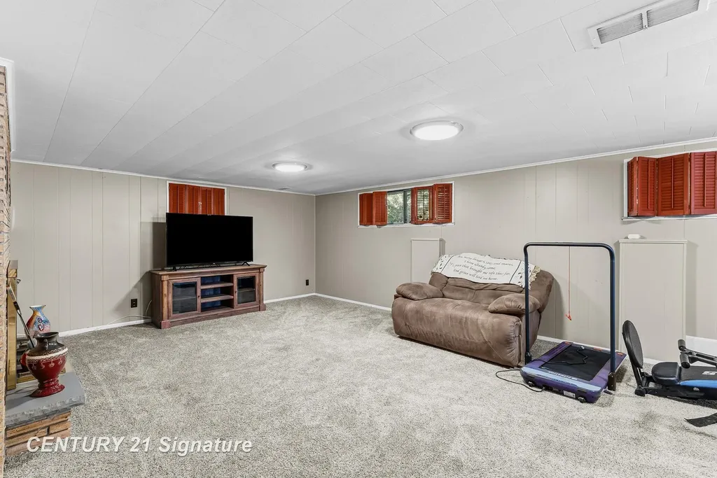 12340 N Clio Road Vienna Charter Township MI 48420