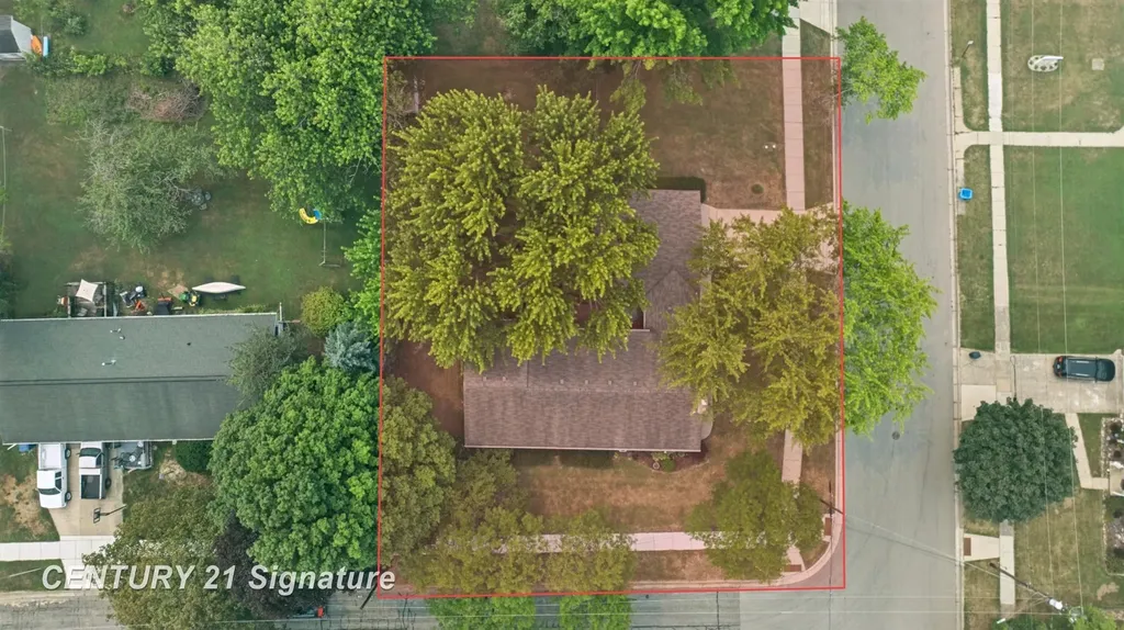 502 Rubelman Drive Owosso City MI 48867