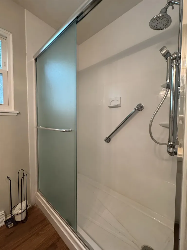 4442 Cherrytree Lane Flint Charter Township MI 48507