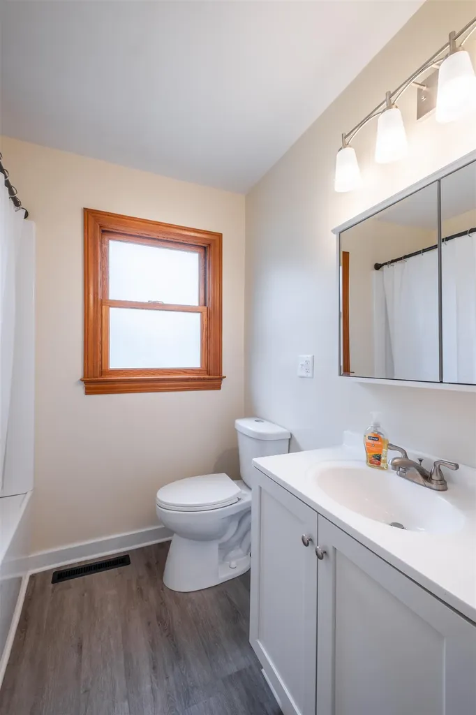4126 N Belsay Road Genesee Charter Township MI 48506