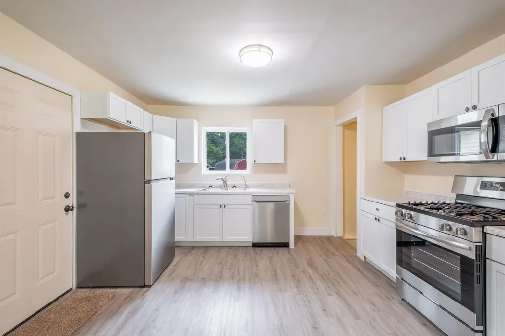 4126 N Belsay Road Genesee Charter Township MI 48506